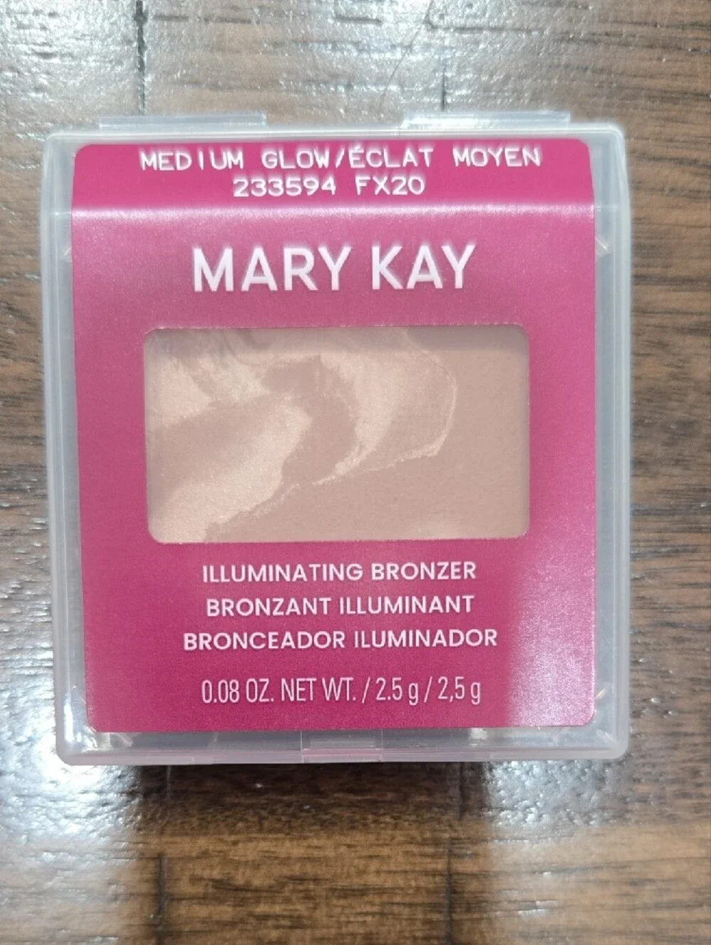 MaryKay Limited-Edition Illuminating Bronzer - Medium Glow
